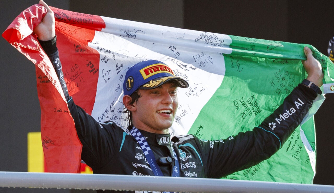 Andrea Kimi Antonelli tras ganar en Monza en el GP de Italia