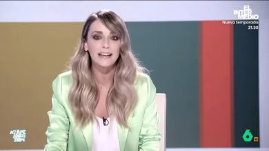 Anna Simón vuelve a Zapeando: "Nos sorprende mucho que haya decidido volver" La periodista se convierte, de nuevo, en colaboradora del programa vespertino de laSexta. Simón ya formó parte del equipo de Zapeando hace unos años.