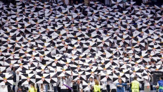 Banderas de Ceuta en el Santiago Bernab&eacute;u