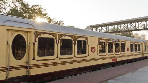 Palace on Wheels