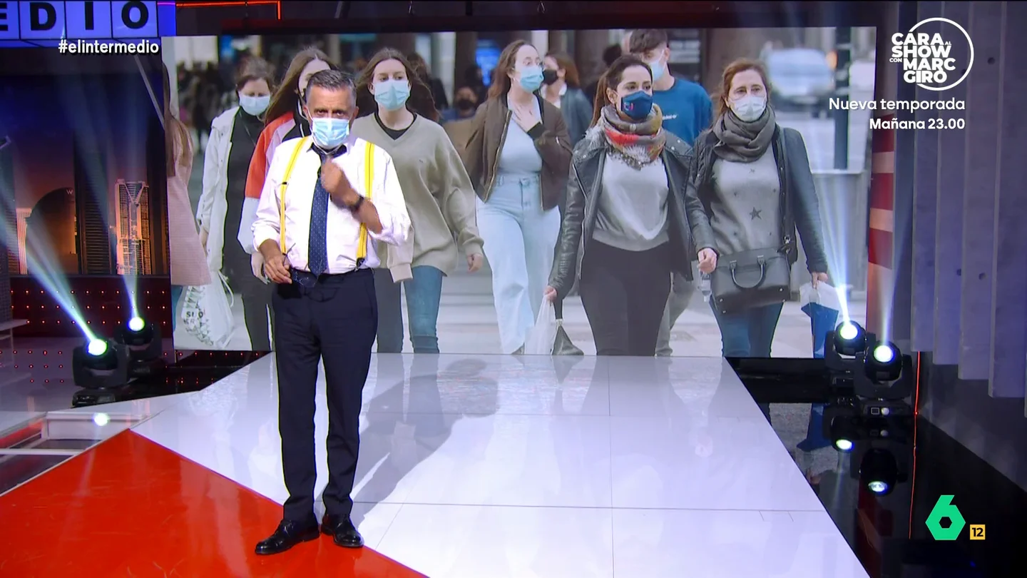 Wyoming se pone una mascarilla para evitar contagiarse "del virus del odio": "Llega a afectar, incluso, al cerebro" El presentador de El Intermedio hace una particular reflexión sobre la crisis migratoria que se está viviendo en Ceuta y como ese "virus del odio" está provocando que se lleven a cabo actos "propios de descerebrados".