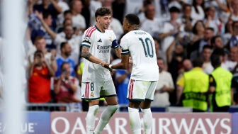 Mbapp&eacute; y Fede Valverde celebran un gol