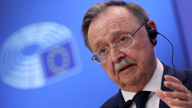 El presidente de Ceuta, Juan Jes&uacute;s Vivas, durante una rueda de prensa en el Parlamento Europeo