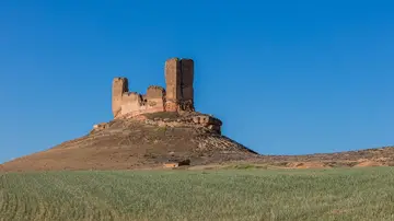 Castillo de Montuenga Castillo de Montuenga