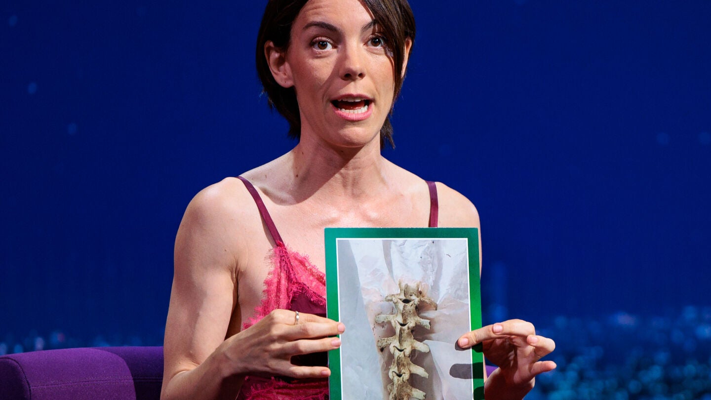 Victoria Luengo recuerda el surrealista hallazgo de una columna vertebral en su casa: "&iquest;Y si me culpan a m&iacute;?"