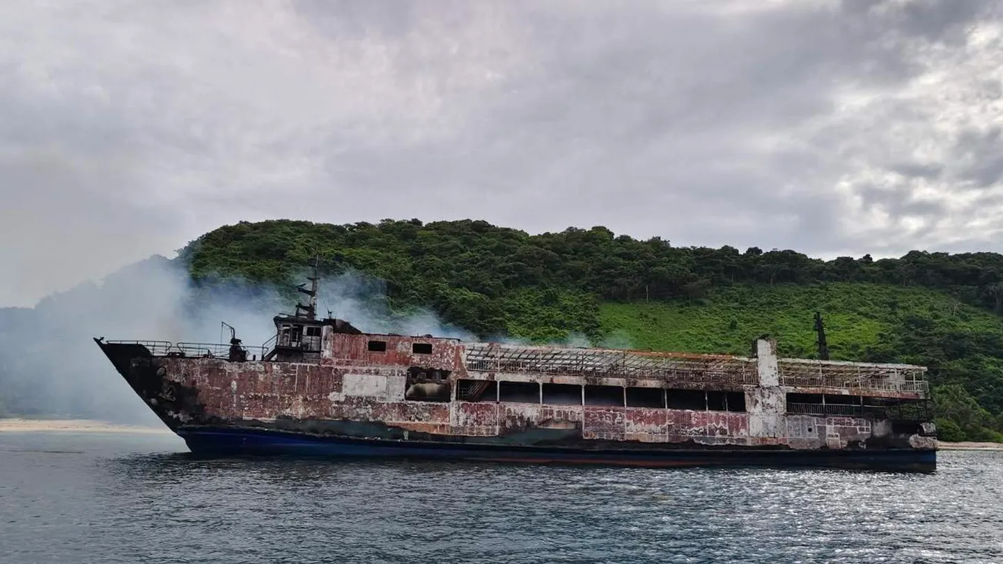 Ferry incendiado en Filipinas Ferry incendiado en Filipinas