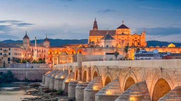 La Mezquita-Catedral de C&oacute;rdoba de noche