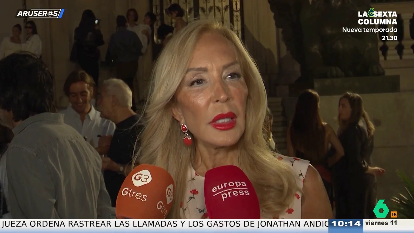 Carmen Lomana, sobre Juls Janeiro como "nueva estrella": "¿No tenemos más familias que los 'Pantojos' y todos estos?" Carmen Lomana, sobre Juls Janeiro como "nueva estrella": "¿No tenemos más familias que los 'Pantojos' y todos estos?"