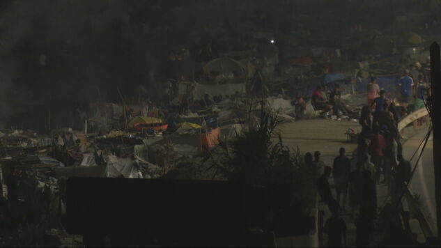 Imagen de la playa de El Trampol&iacute;n sin luz
