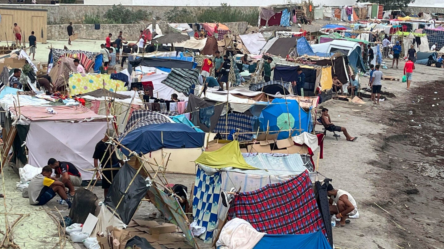 Situaci&oacute;n actual del asentamiento en Playa Ben&iacute;tez (Ceuta)
