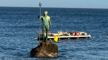 Estatua de Neptuno Estatua de Neptuno
