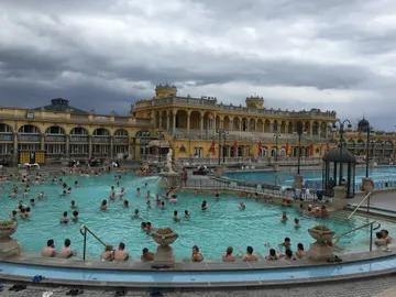 Széchenyi. Budapest Széchenyi. Budapest