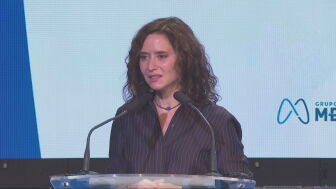 Isabel D&iacute;az Ayuso recoge el premio ConSalud 2026