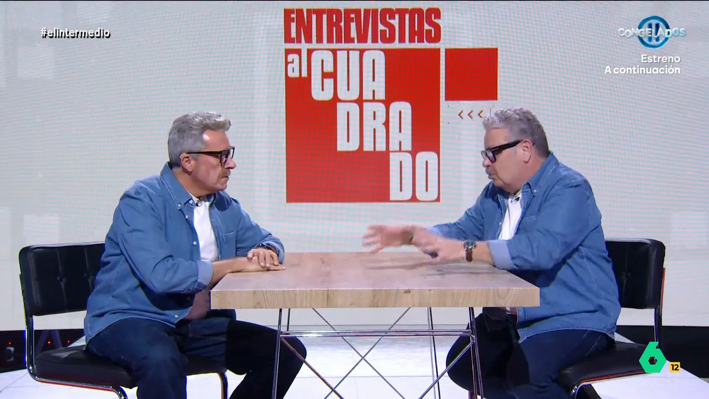 Alberto Chicote cuenta a 'Chicote' que este jueves, en 'Pesadilla en la Cocina', verán "la cocina más mugrienta de la historia" El cocinero Alberto Chicote se enfrenta a sí mismo, gracias a la imitación de Raúl Pérez, en 'Entrevistas al cuadro', la nueva sección de El Intermedio.