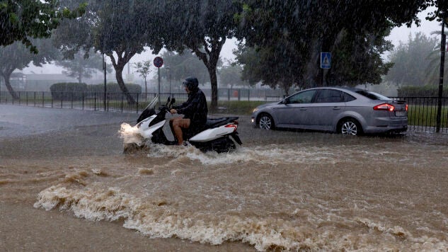 La Aemet eleva a rojo el aviso por lluvias y tormentas en Cartagena y Mazarr&oacute;n