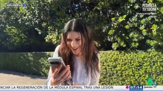 La divertida reacci&oacute;n de Laura Pausini al enterarse en la calle de su nominaci&oacute;n a los Premios Latin Grammy