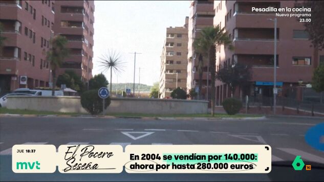 Hace 20 a&ntilde;os, la burbuja inmobiliaria paraliz&oacute; la construcci&oacute;n de miles de viviendas en esta zona a 40 kil&oacute;metros de Madrid y los precios se desplomaron. 20 a&ntilde;os despu&eacute;s, muchas familias acuden a este barrio con el objetivo de comprar.