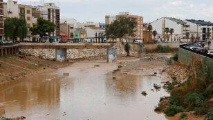 Vista del estado del Barranco del Poyo en Paiporta (Valencia) este jueves, tras las fuertes lluvias del mi&eacute;rcoles.