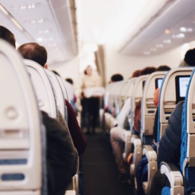 Cabina de avi&oacute;n