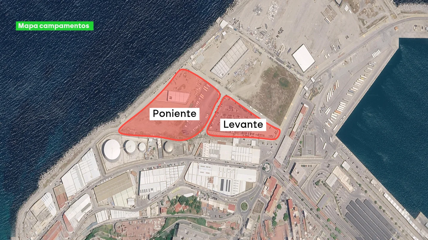 Mapa del campamento del puerto de Ceuta, que se divide entre los espacios de Poniente y de Levante Mapa del campamento del puerto de Ceuta, que se divide entre los espacios de Poniente y de Levante
