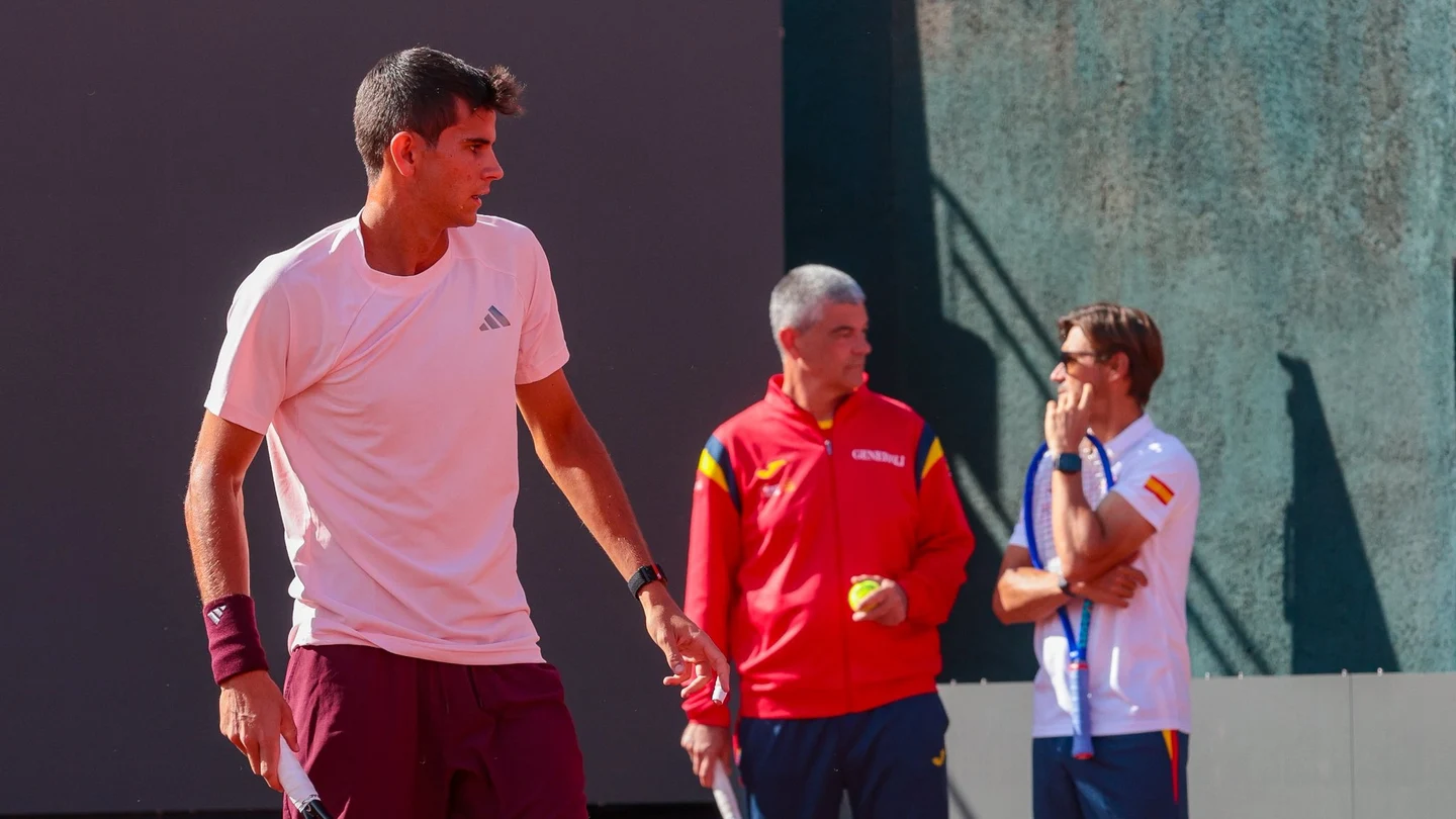 Rafa Jódar, en un entrenamiento de la Copa Davis Rafa Jódar, en un entrenamiento de la Copa Davis