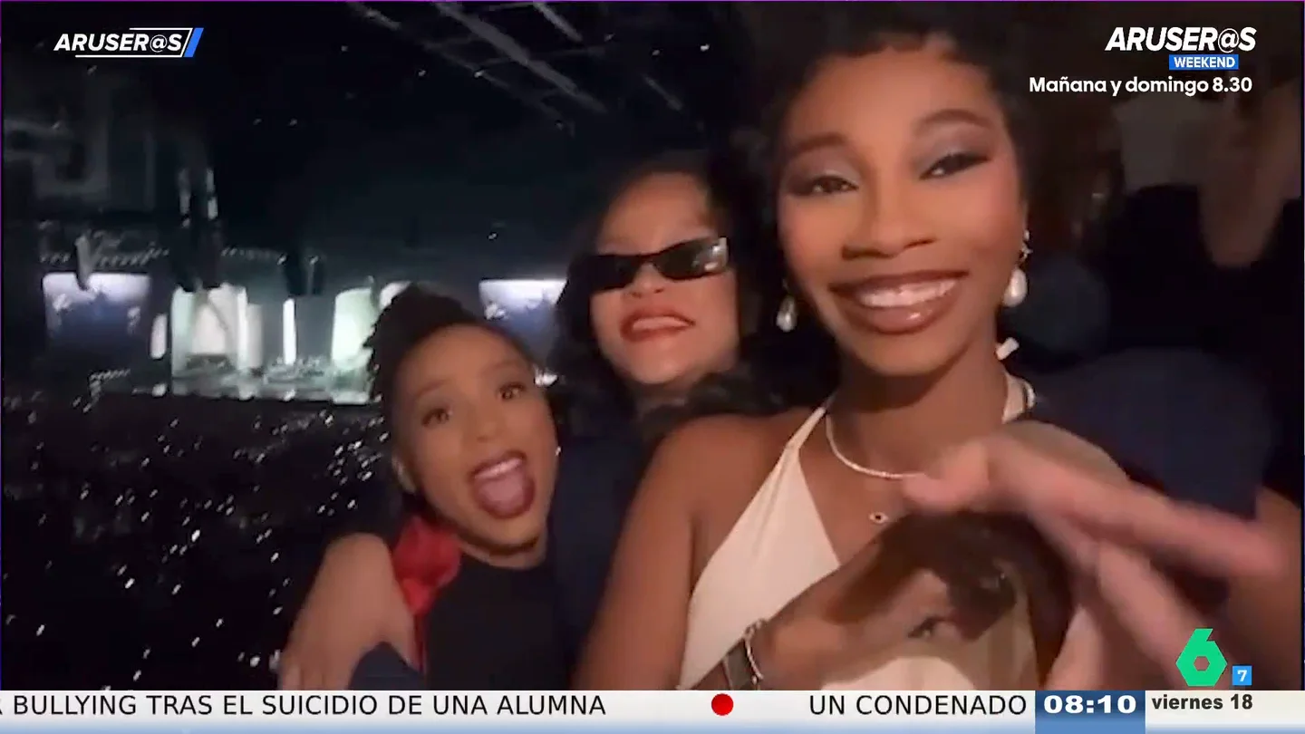 Rihanna lo da todo en el concierto de Céline Dion: "Con gafas de sol en interior..." Rihanna lo da todo en el concierto de Céline Dion: "Con gafas de sol en interior..."