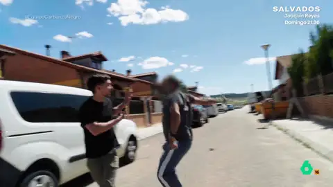 "Te van a ver por la calle y te van a hostiar": el violento incidente contra Equipo de Investigación en la casa de María Henar Equipo de Investigación sigue el rastro de María Henar, una de las piezas clave de la red de tráfico de drogas de la 'Operación Garbanzo Negro', hasta su casa. Allí, el intento por localizarla termina de forma abrupta.