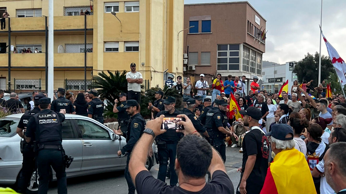 Un detenido en Ceuta tras el ataque a un veh&iacute;culo en el que iba la diputada Julia Ferreras