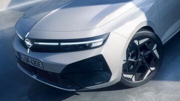 Opel rompe su propia regla con el nuevo Astra GSE: Ser&aacute; Electric pero podr&aacute;s comprarlo incluso con motor de combusti&oacute;n