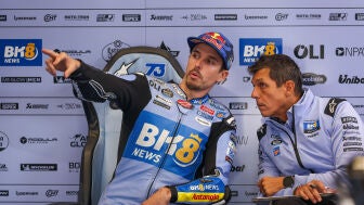 Alex M&aacute;rquez con Gresini