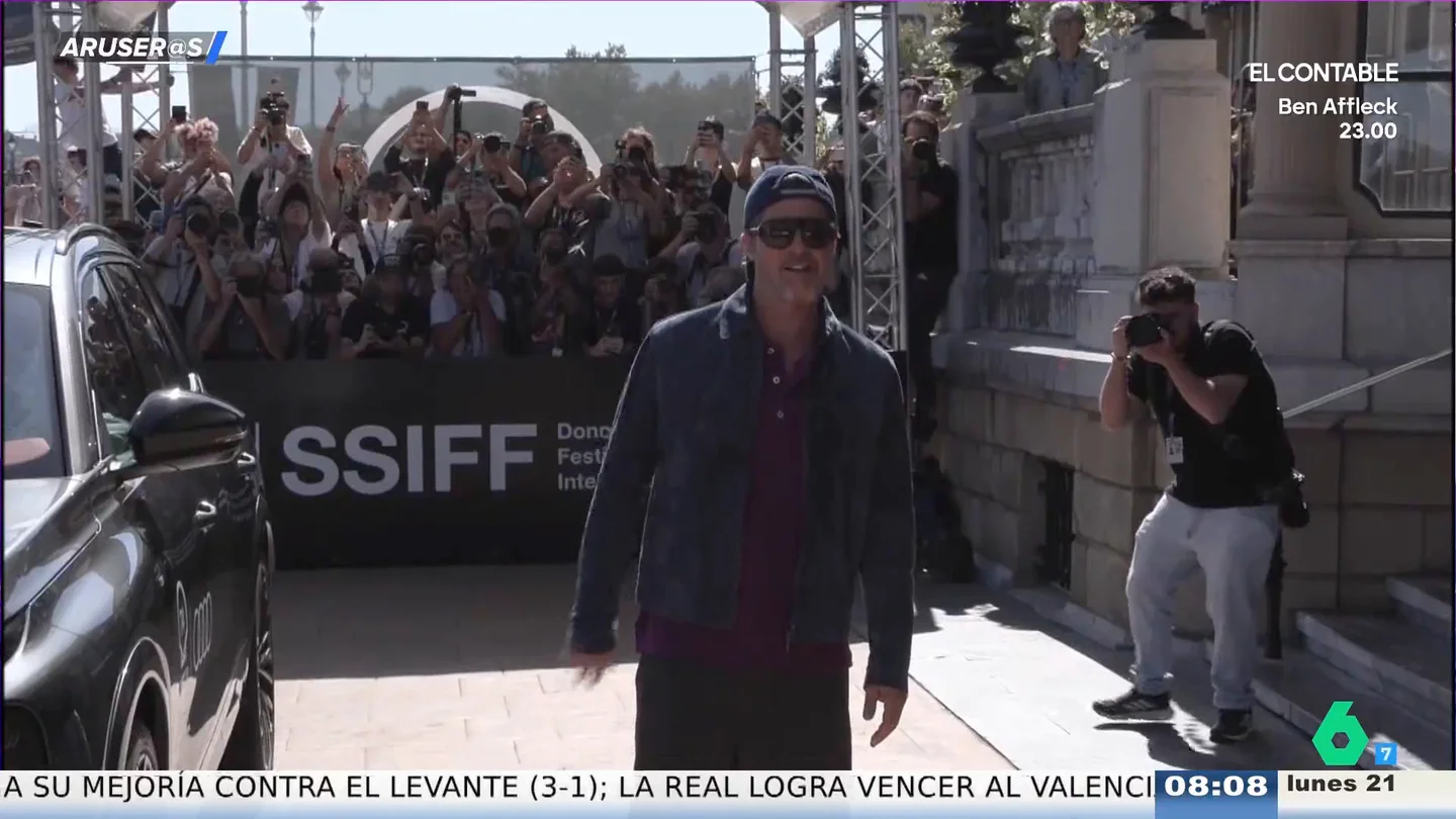 Alfonso Arús, tras ver a Brad Pitt en el festival de San Sebastián: "Está joven, ha ido al doctor turco" Alfonso Arús, tras ver a Brad Pitt en el festival de San Sebastián: "Está joven, ha ido al doctor turco"