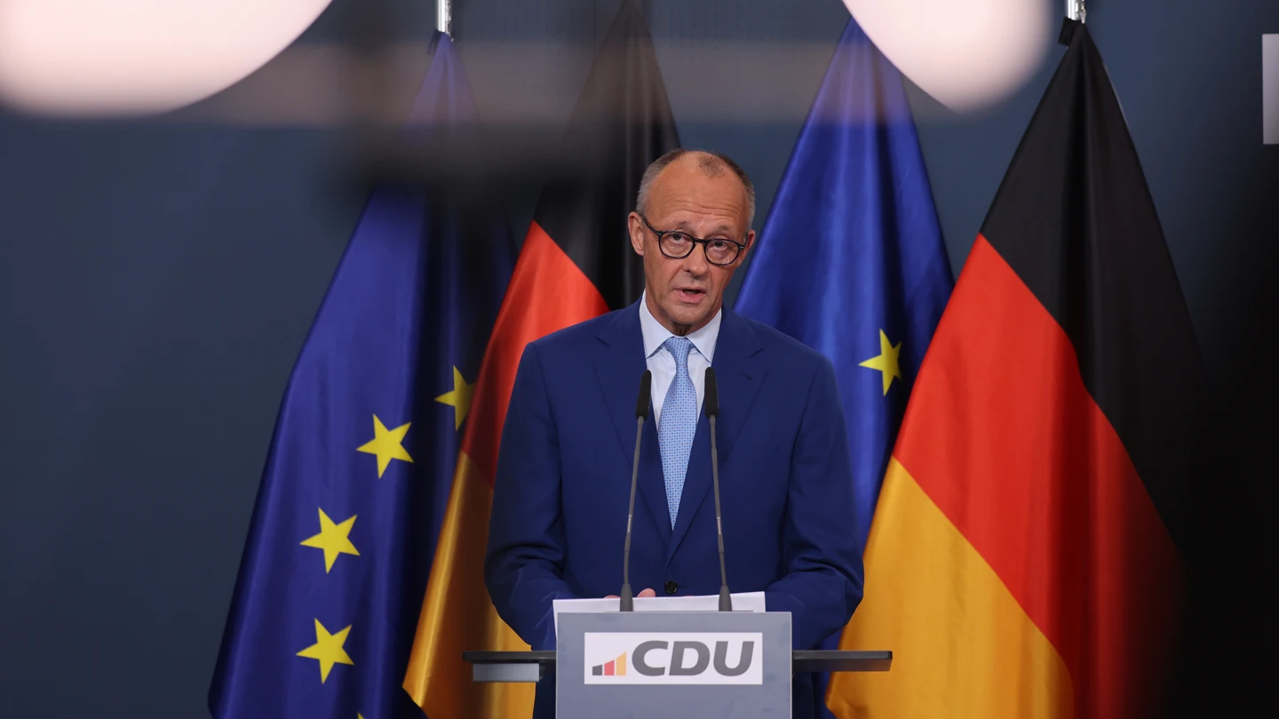 El canciller alemán, Friedrich Merz, atiende a la prensa tras las elecciones regionales de Berlín y de Mecklemburgo-Antepomerania El canciller alemán, Friedrich Merz, atiende a la prensa tras las elecciones regionales de Berlín y de Mecklemburgo-Antepomerania
