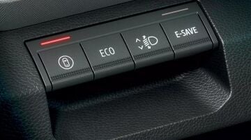 Es el bot&oacute;n m&aacute;s utilizado del coche, una genialidad de Dacia tan simple como l&oacute;gica, que pone en duda la utilidad de los ADAS