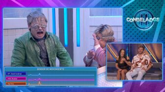 Miki Nadal salva a Karina del v&oacute;mito de un beb&eacute; en Congelados: "&iquest;Cu&aacute;ndo se va el diab&oacute;lico?"
