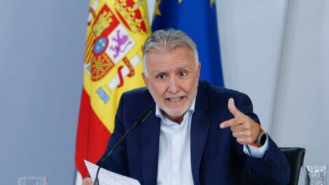 El ministro de Pol&iacute;tica Territorial y Memoria Democr&aacute;tica, &Aacute;ngel V&iacute;ctor Torres, comparece en rueda de prensa tras el Consejo de Ministros