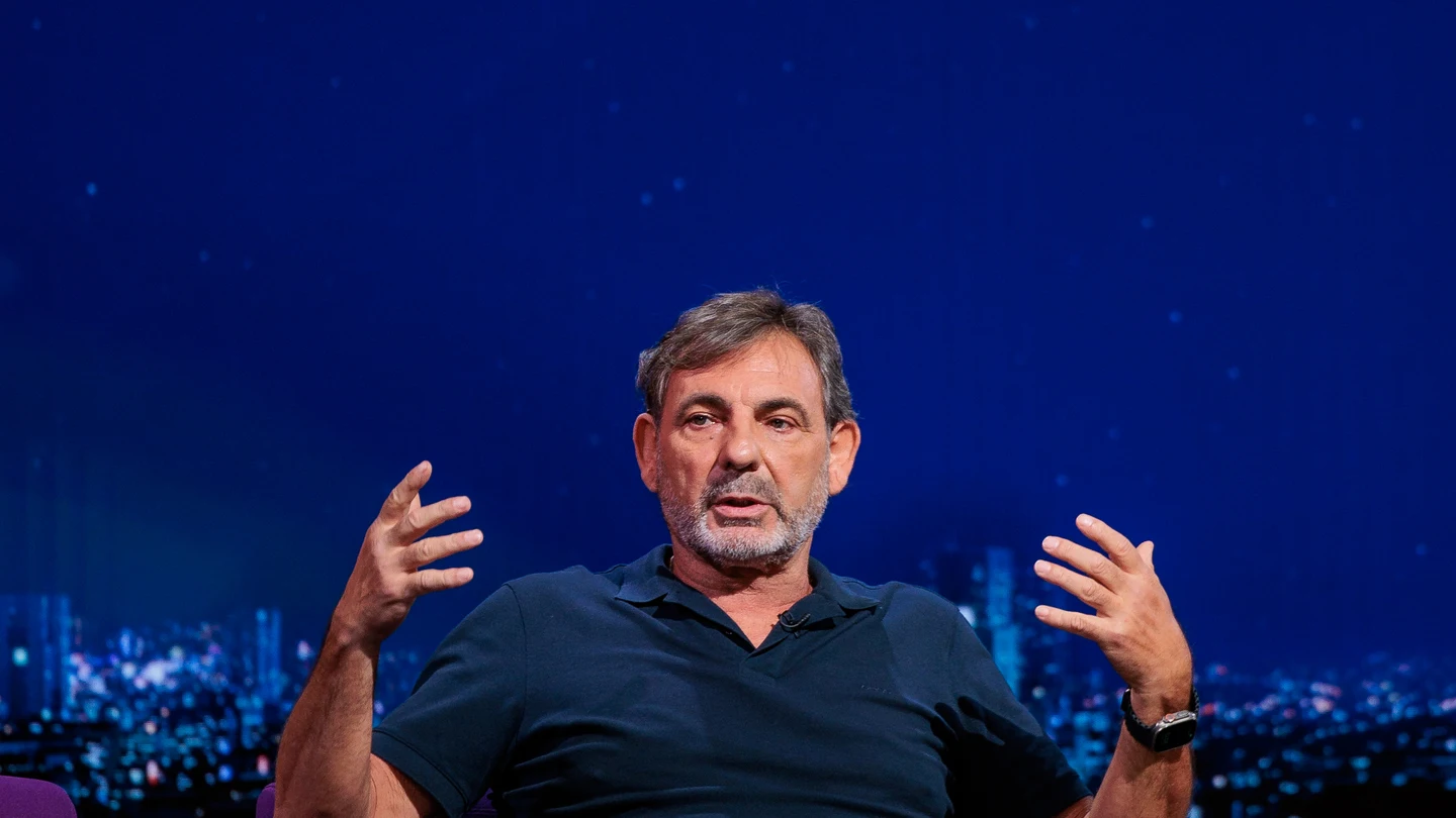 Oscar Camps, director de Open Arms, sobre los discursos de la extrema derecha: "Si mi abuelo estuviera vivo volvería a volcar tranvías" Oscar Camps, director de Open Arms, sobre los discursos de la extrema derecha: "Si mi abuelo estuviera vivo volvería a volcar tranvías"