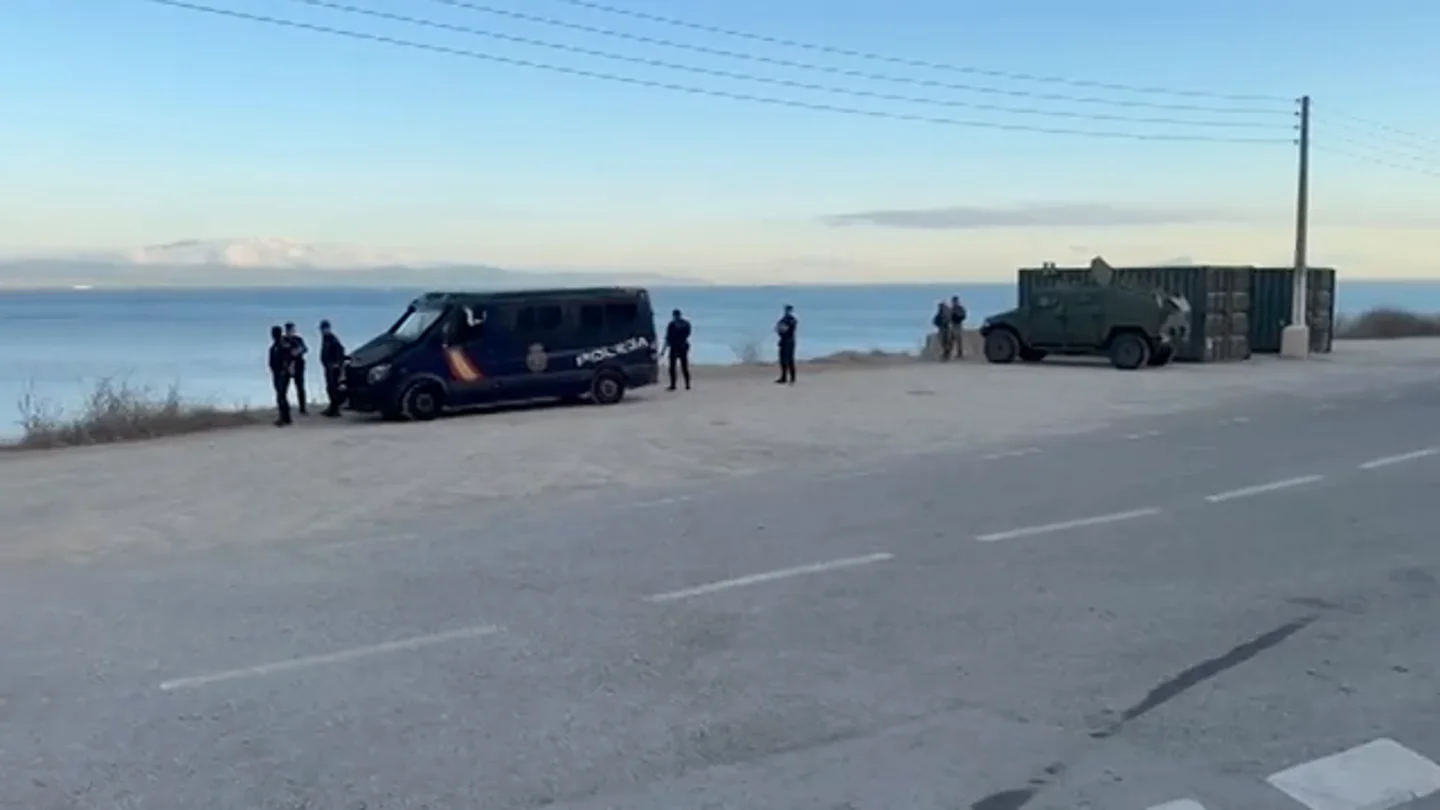 Ceuta se blinda ante la amenaza de una nueva entrada masiva en la ciudad coincidiendo con las elecciones en Marruecos Ceuta se blinda ante la amenaza de una nueva entrada masiva en la ciudad coincidiendo con las elecciones en Marruecos
