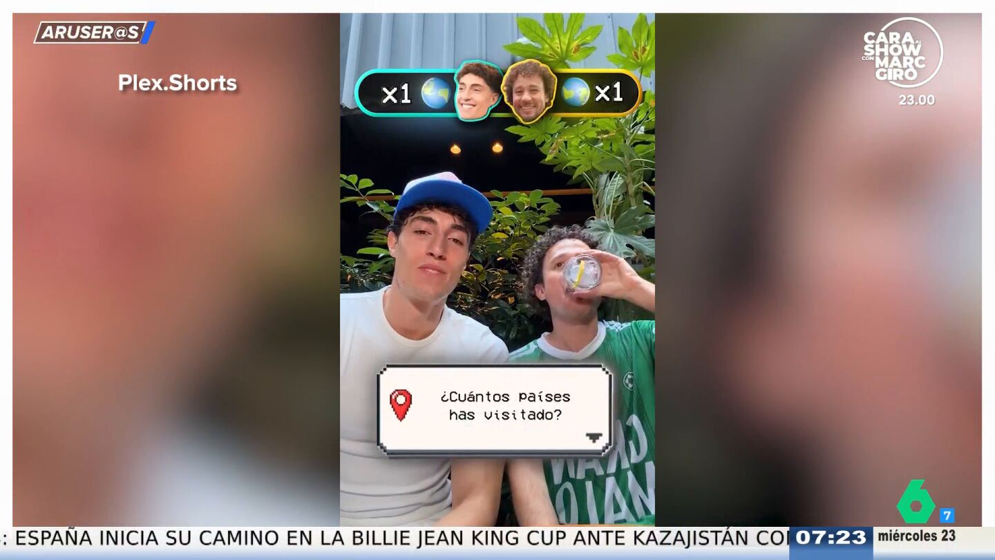 Plex y Luisito Comunica comparan sus viajes m&aacute;s alocados: "Me tom&eacute; un chupito de sangre de serpiente"