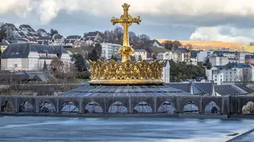 Lourdes Lourdes
