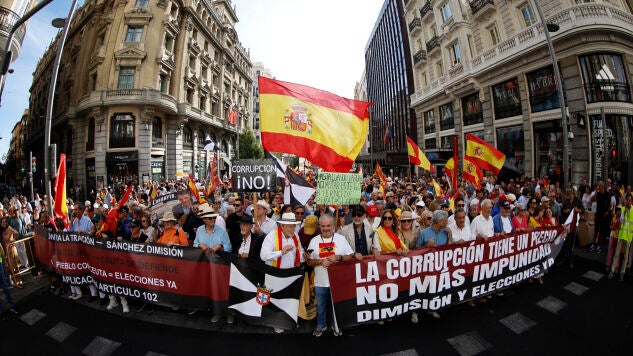 Marcha en apoyo de la defensa de Ceuta y para exigir la convocatoria de elecciones generales