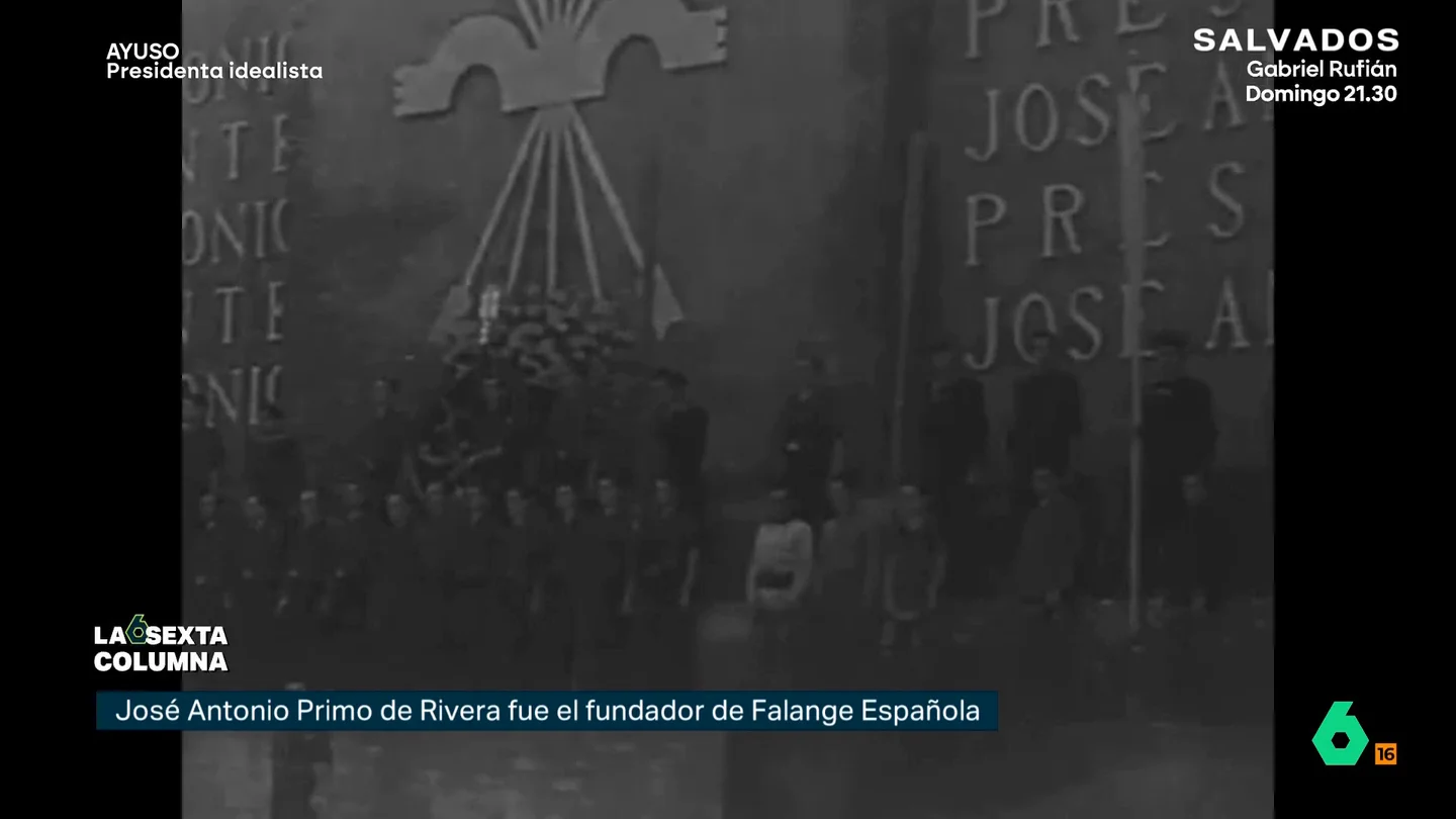 El pasado del abuelo de Ayuso: jefe de Falange en Sotillo y porteador del féretro de José Antonio Primo de Rivera El pasado del abuelo de Ayuso: jefe de Falange en Sotillo y porteador del féretro de José Antonio Primo de Rivera