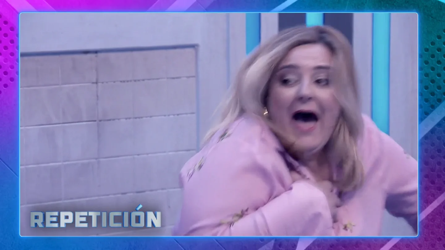 Pilar Vidal se olvida de la principal norma de Congelados: "¡Os habéis quedado quietos, cabrones!" Pilar Vidal se olvida de la principal norma de Congelados: "¡Os habéis quedado quietos, cabrones!"