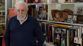 El cineasta Gonzalo Su&aacute;rez