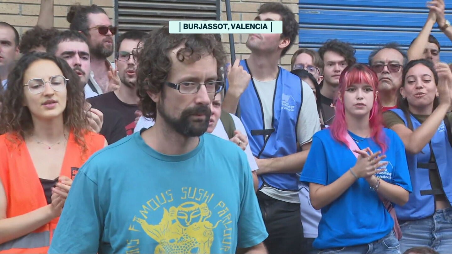Paralizado diez d&iacute;as el desahucio en Burjassot (Valencia) del investigador Daniel Gonz&aacute;lez