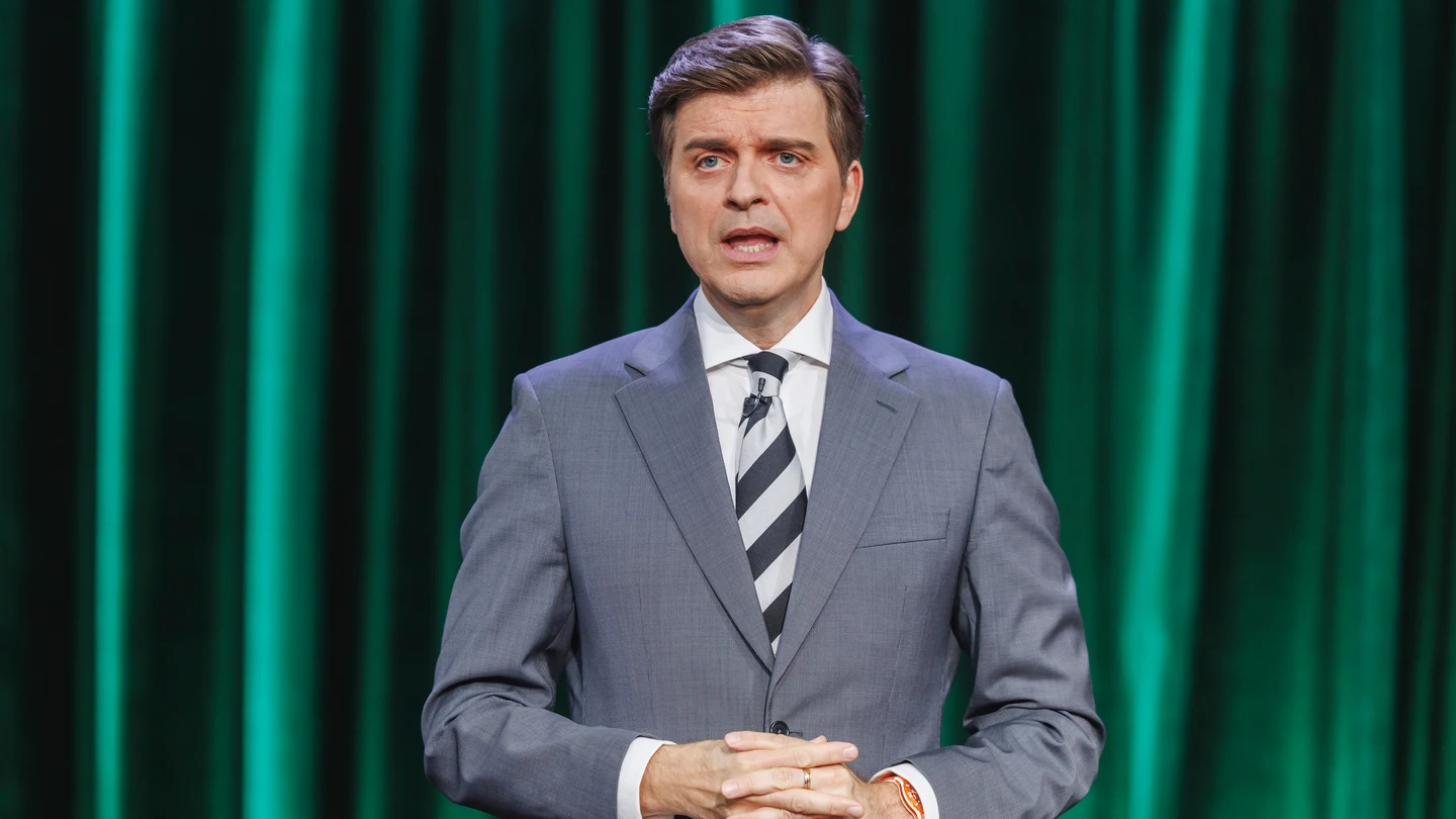 Marc Giró convierte su monólogo en una carta abierta a Pedro Sánchez: "Gobierna como si estuvieras en la izquierda, de la izquierda...del PSOE" Marc Giró convierte su monólogo en una carta abierta a Pedro Sánchez: "Gobierna como si estuvieras en la izquierda, de la izquierda...del PSOE"