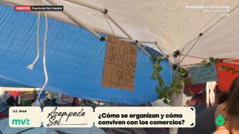 Mientras llegan cada vez m&aacute;s tiendas de campa&ntilde;a a la Puerta del Sol, la comisi&oacute;n de urbanismo de la acampada organiza calles y plazas para estructurar la buena convivencia, tanto de los acampados como con el entorno que les rodea. Tambi&eacute;n se preparan para la lluvia con la misma idea: "Lo que m&aacute;s nos preocupa es no poder volver a casa, no poder permit&iacute;rnosla".