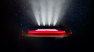 Se retrasa el despegue (literal) del nuevo Tesla Roadster: tendremos que esperar dos semanas m&aacute;s para ver volar al coche de Elon Musk