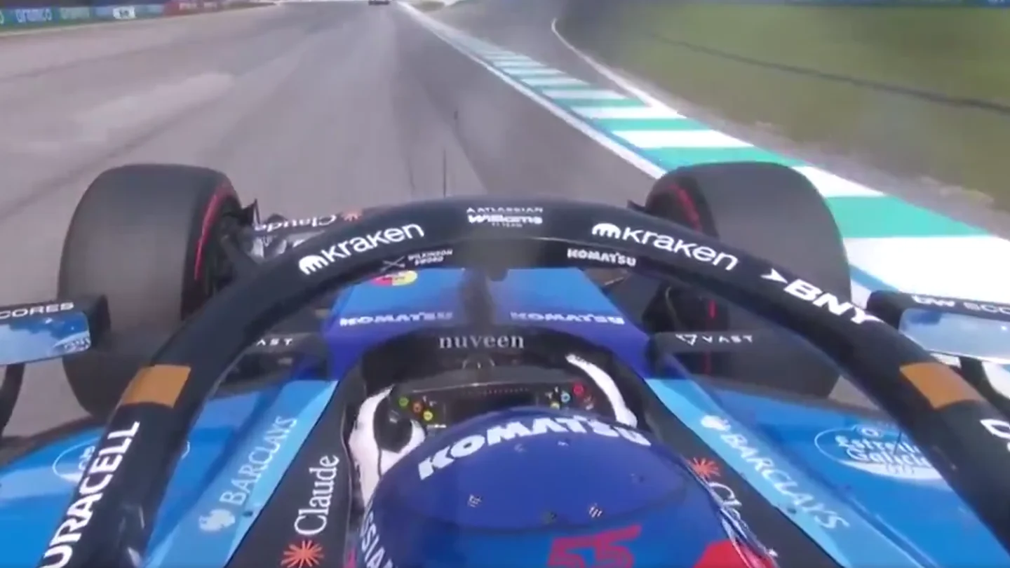 Carlos Sainz, con la cámara rota Carlos Sainz, con la cámara rota