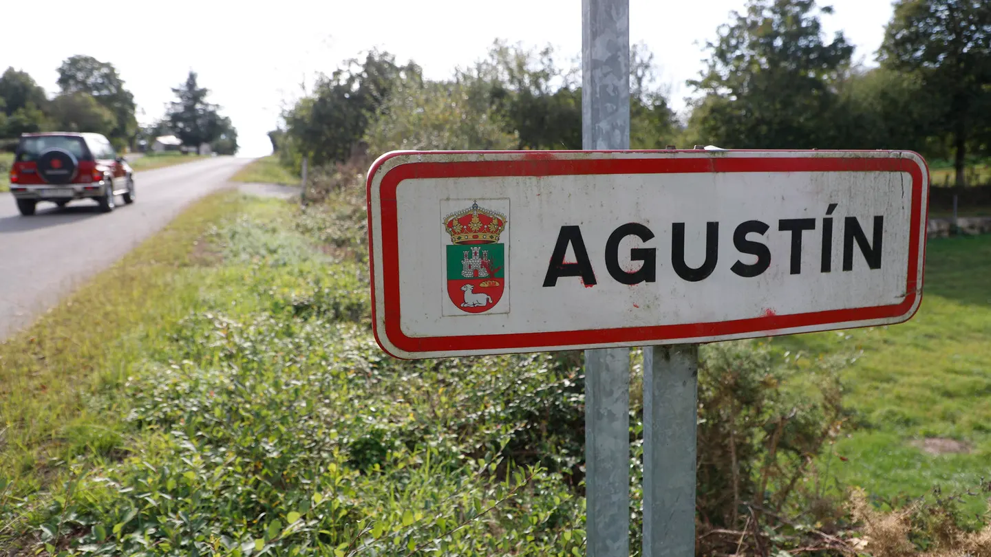 Aldea de Agustín, lugar donde se ha hallado muertos a dos hermanos Aldea de Agustín, lugar donde se ha hallado muertos a dos hermanos