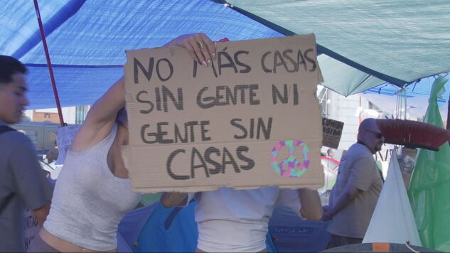 El caso Mari Carmen marca un antes y un despu&eacute;s en el movimiento por la vivienda: "Esto es solo el principio"